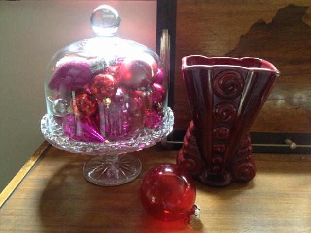 Baubles in Chrystal Cakestand and Cloche, with Red Diana Vase and Australia Tray